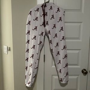 University of Alabama fleece pants. Size L.